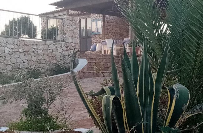 esterno punta sottile 4.jpg - Pacc. Villette Punta Sottile + Volo - lampedusa 20162