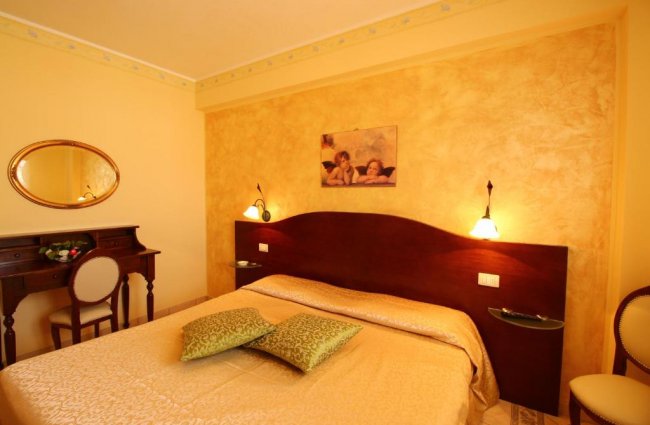 Camera da letto 3.jpg - Pacchetto Residence Marisa + Volo - lampedusa 22663