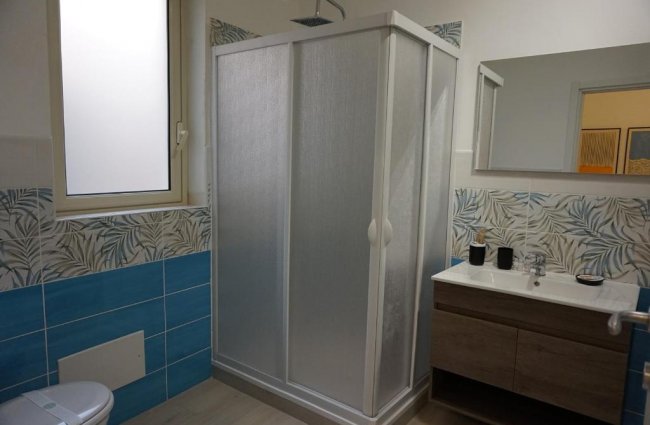 Bagno 2.jpg - Pacc. Scala Del Moro + Volo - lampedusa 22739